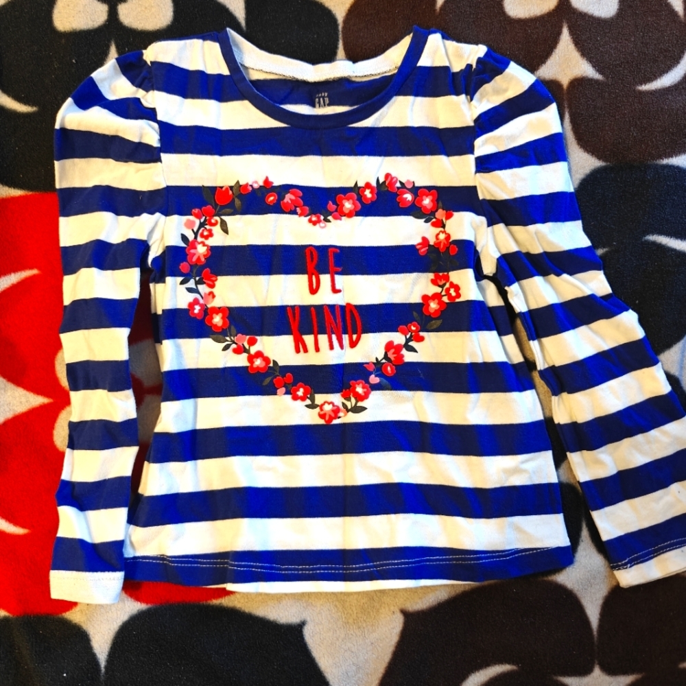 GAP Toddler "Be Kind" long sleeve shirt